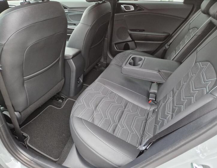 KIA Ceed 10