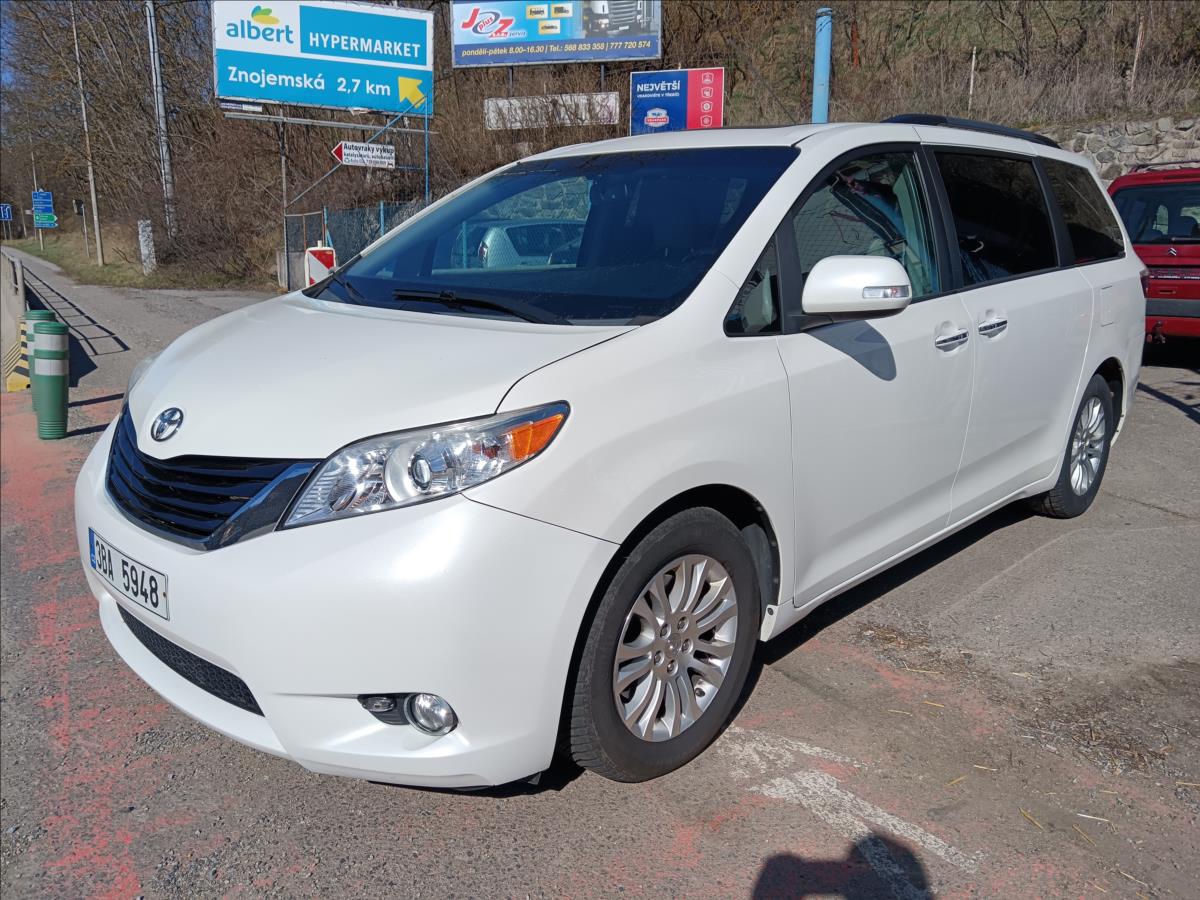 Toyota Sienna