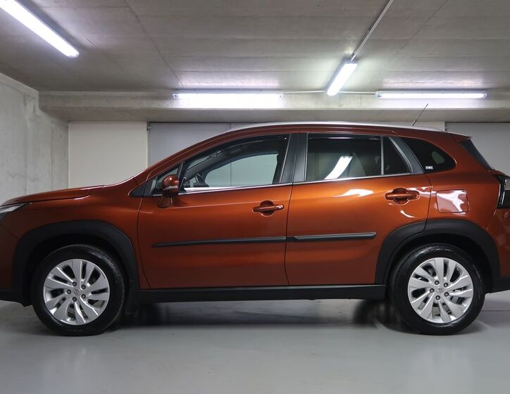 Suzuki SX4 S-Cross 8