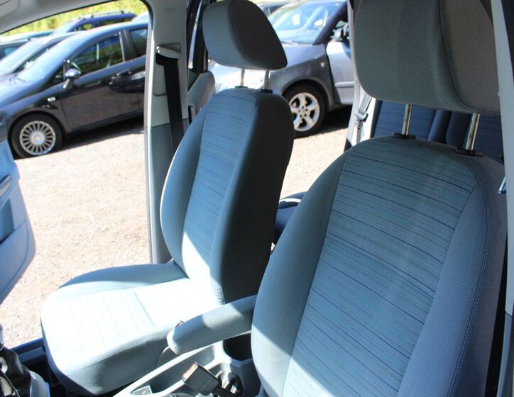 Ford C-MAX 24