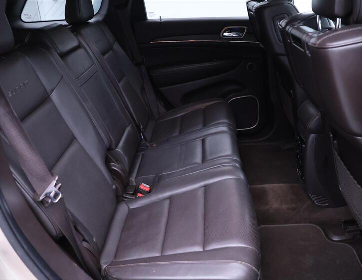 Jeep Grand Cherokee 14