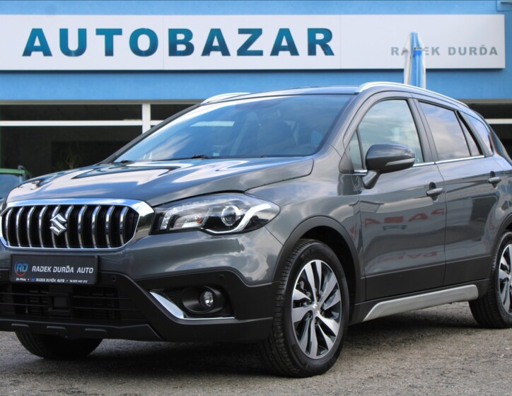 Suzuki SX4 S-Cross 1