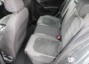 Volkswagen Golf 22