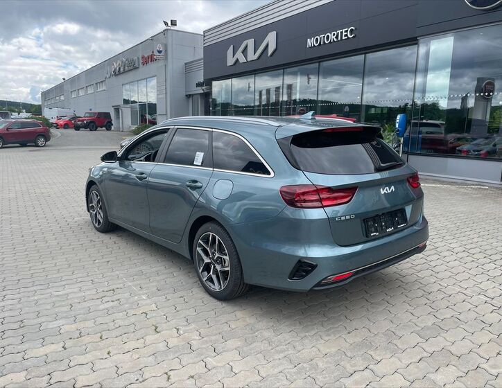 KIA Ceed 5
