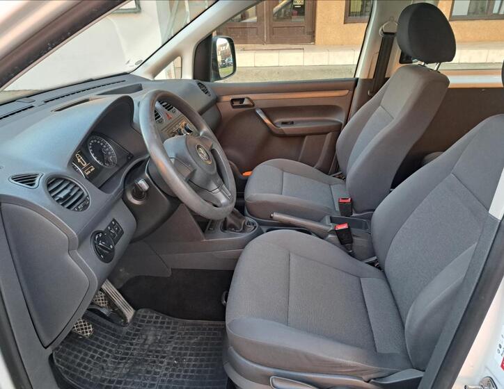 Volkswagen Caddy 18