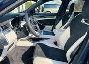 Jaguar F-Pace 8