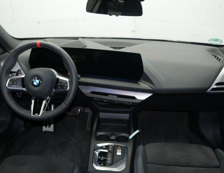 BMW Řada 2 7