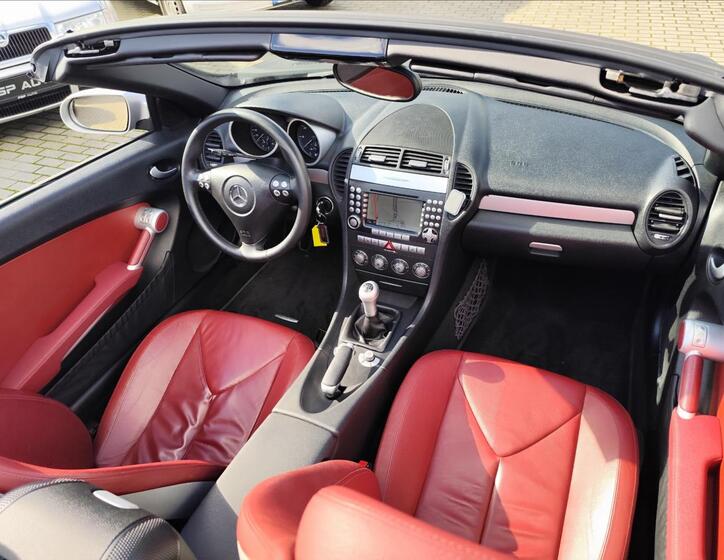 Mercedes-Benz SLK 5