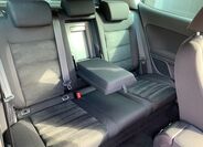 Volkswagen Golf 20