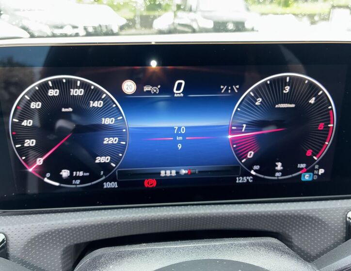 Mercedes-Benz CLA 17