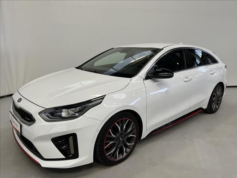 KIA ProCeed