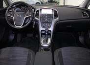 Opel Astra 8