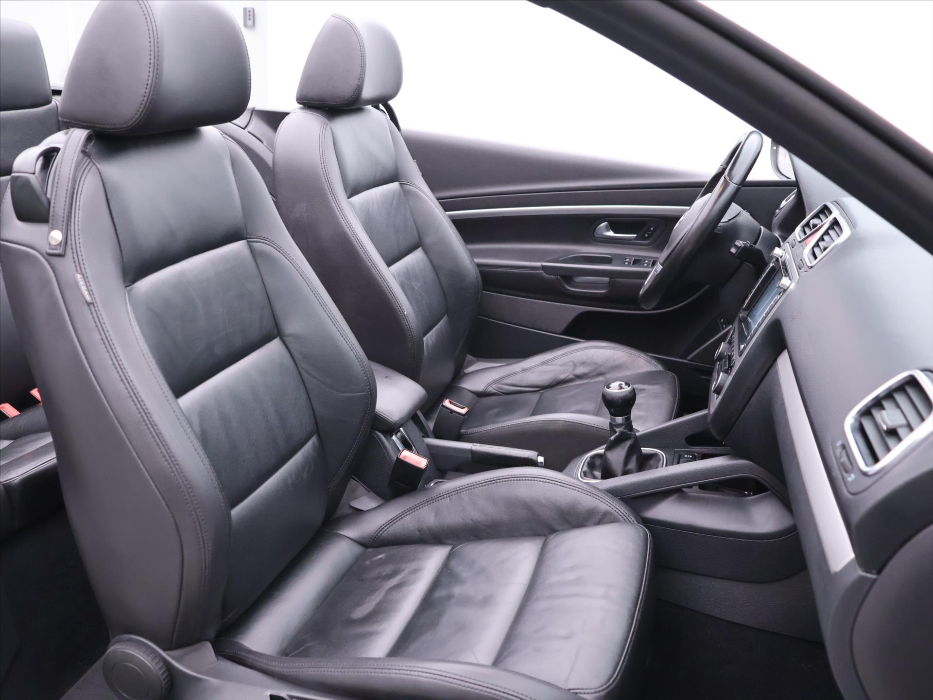 Volkswagen EOS