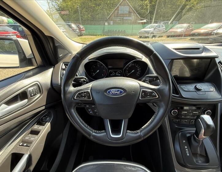 Ford Kuga 8