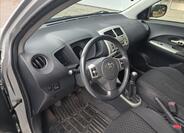 Toyota Urban Cruiser 18