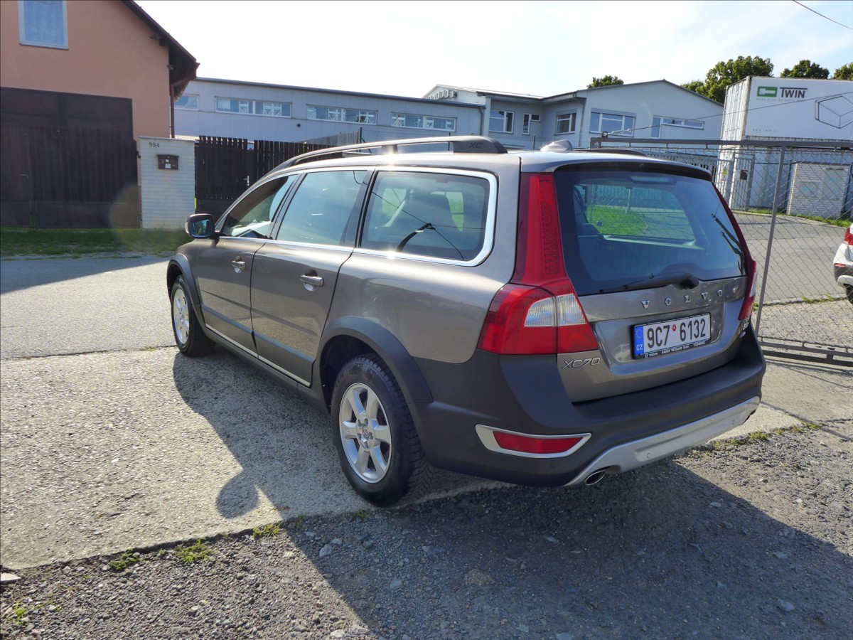 Volvo XC70