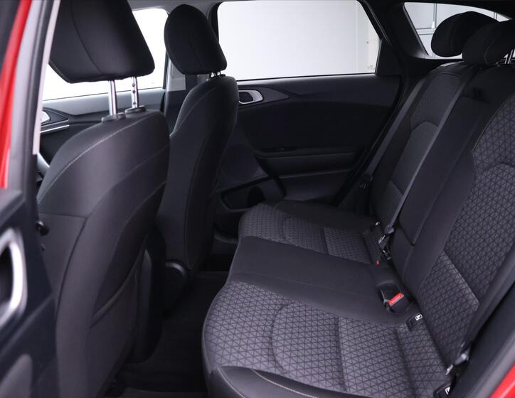KIA Ceed 14