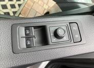 Volkswagen Multivan 17