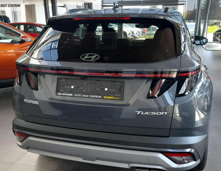 Hyundai Tucson 4
