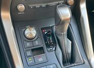 Lexus NX 300h 21