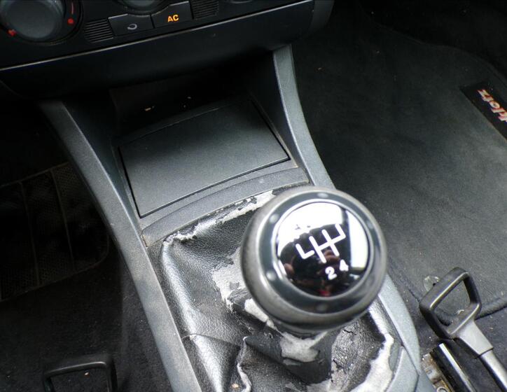 Seat Ibiza 10