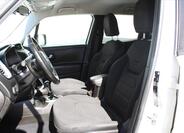 Jeep Renegade 10