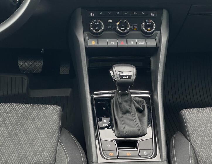 Škoda Karoq 13