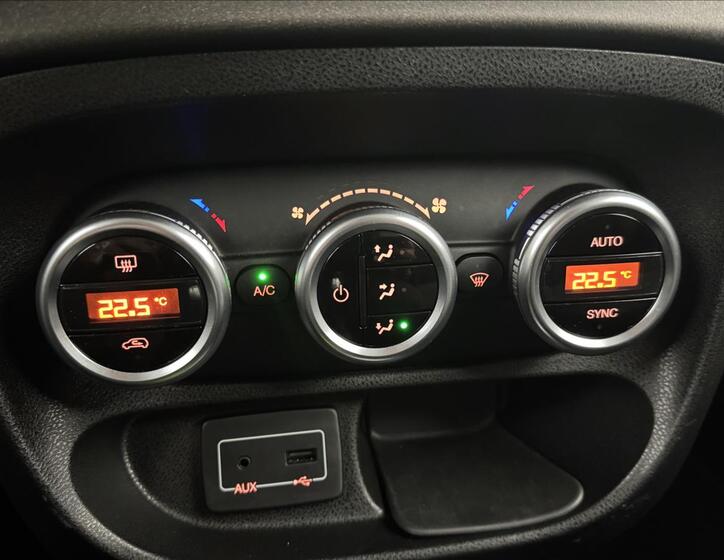 Fiat 500L 16