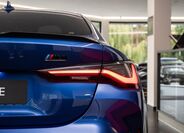 BMW M4 21