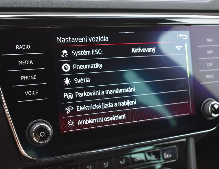 Škoda Superb 37
