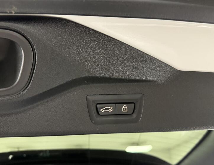 BMW X7 43