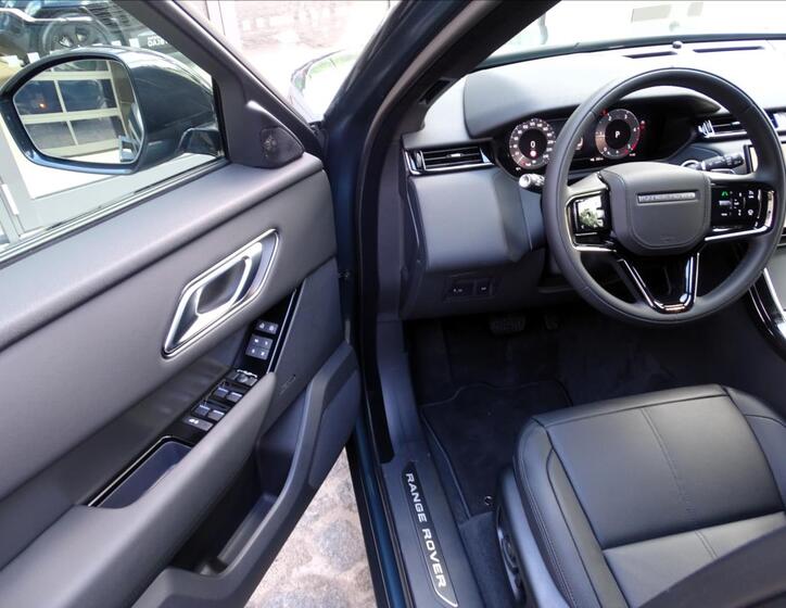 Land Rover Range Rover Velar 7