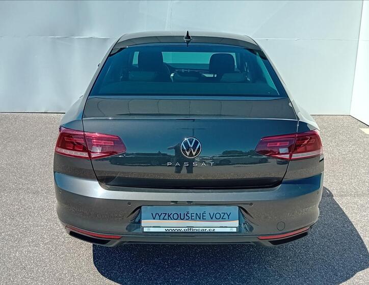 Volkswagen Passat 8