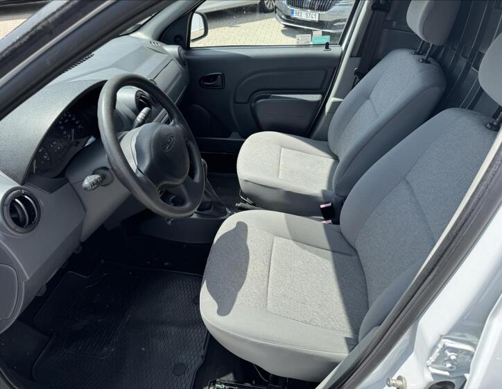 Dacia Logan 10