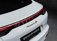 Porsche Panamera 34