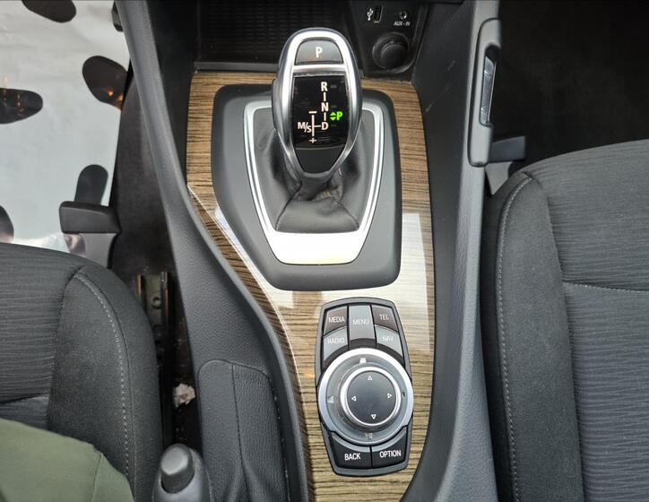 BMW X1 21