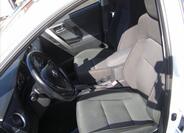 Toyota Auris 13