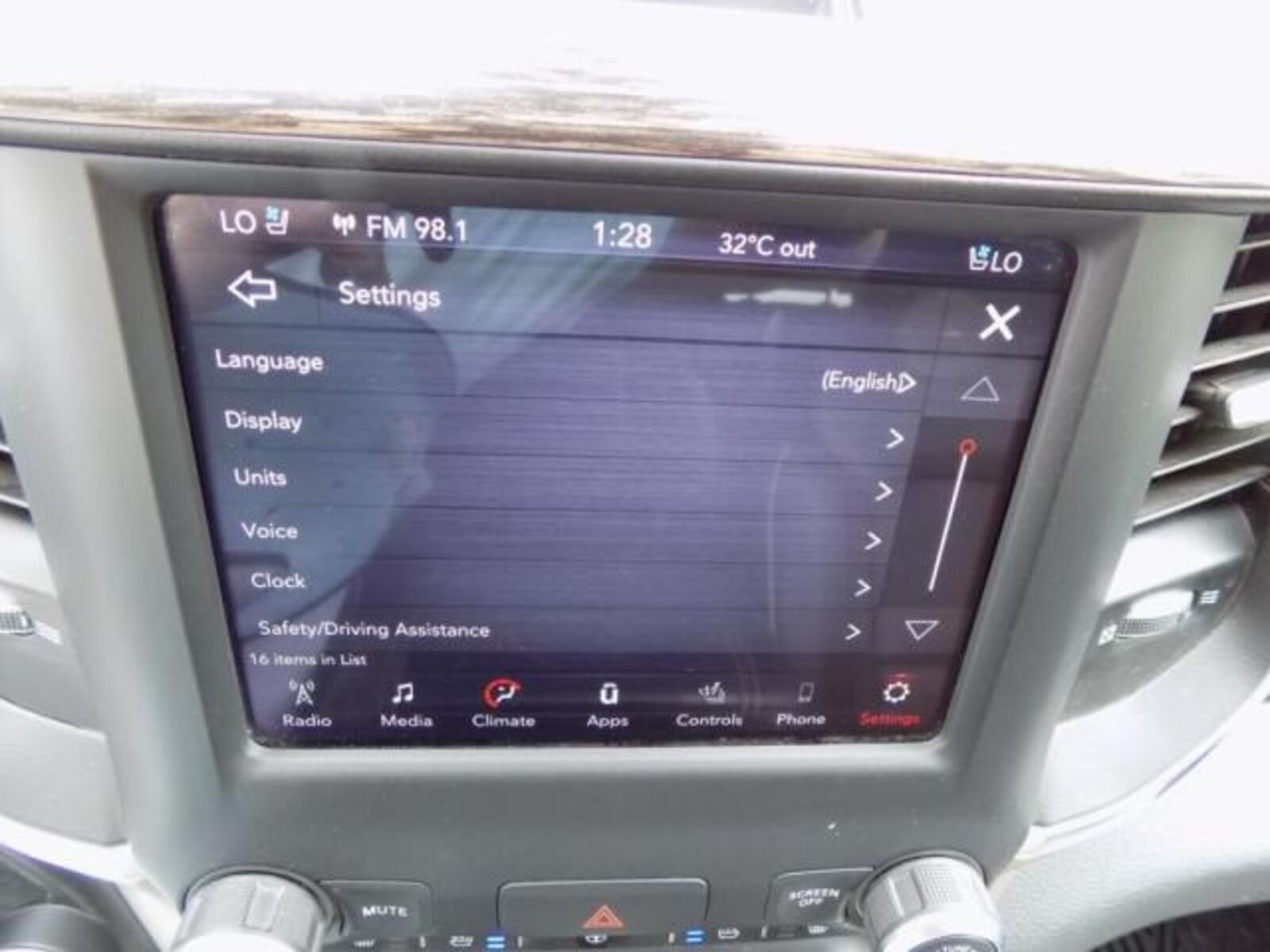 Dodge RAM 27