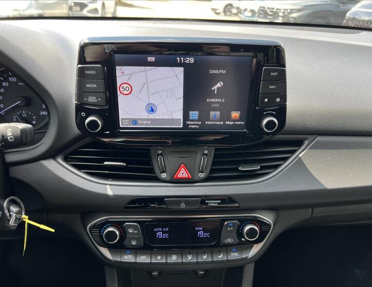 Hyundai i30 15