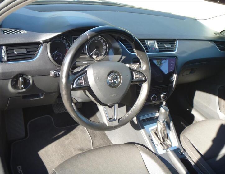 Škoda Octavia 8