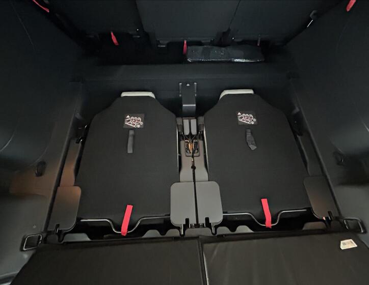 Citroën Grand C4 Picasso 25