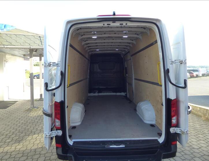 Volkswagen Crafter 37