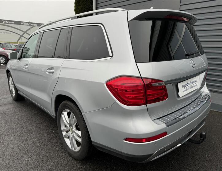 Mercedes-Benz GL 7