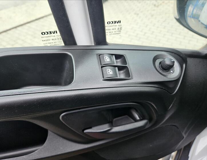 Iveco Daily 9