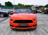 Ford Mustang 1