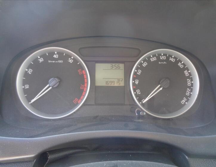 Škoda Fabia 12