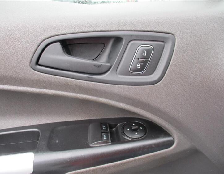 Ford Transit Connect 21