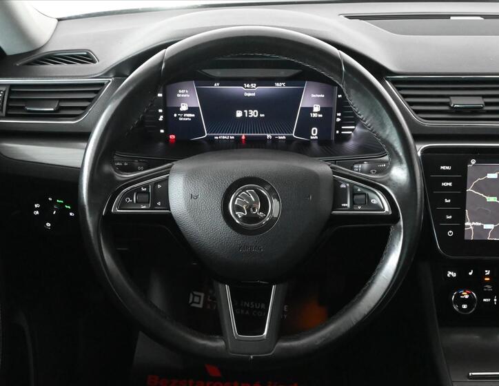 Škoda Superb 16
