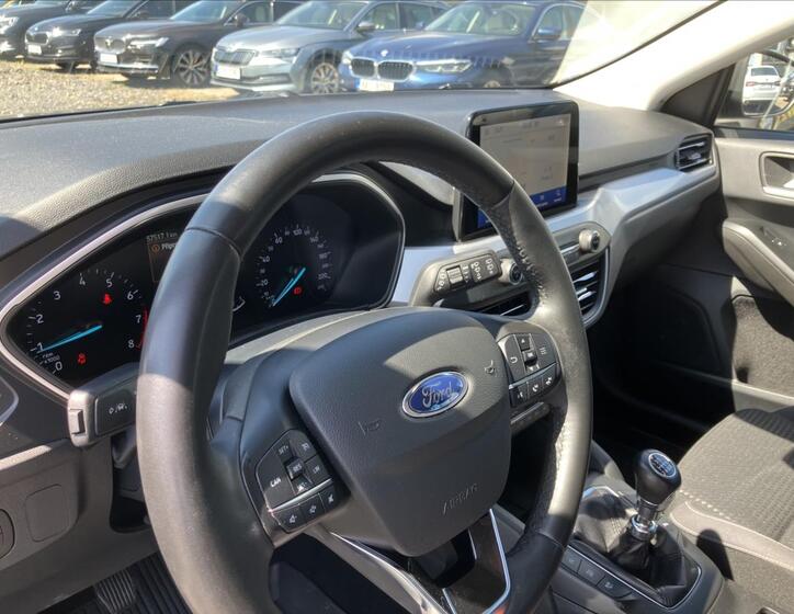 Ford Focus 9