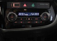 Mitsubishi Outlander 14